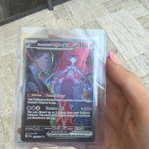 Pokemon Team Rocket Mewtwo EX Card - Red and Black